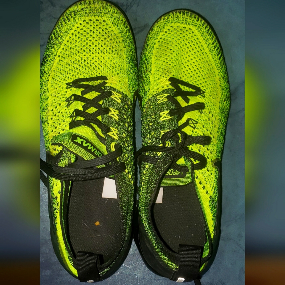 SOLD// Neon green sneakers